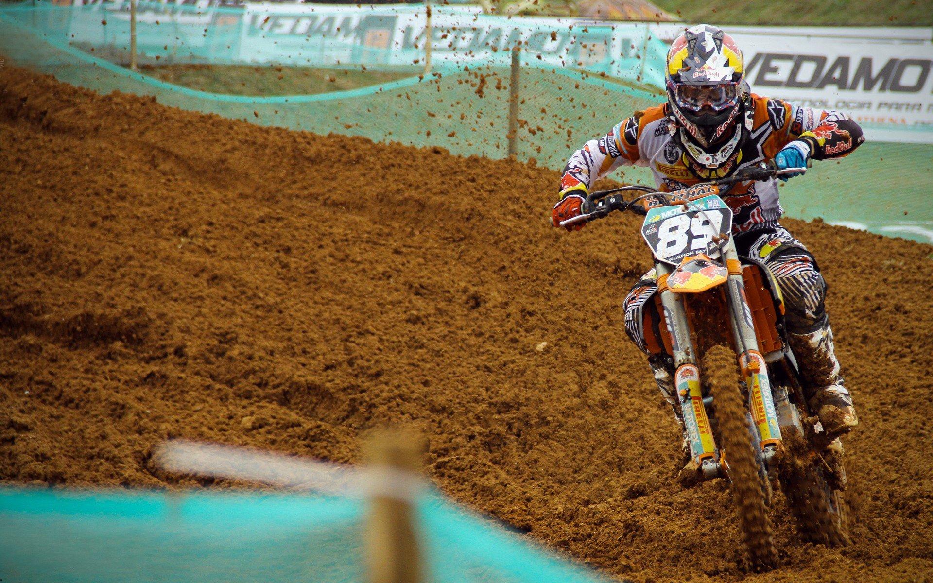 索帅科曼执教困局，DNA教练神话为何破灭？